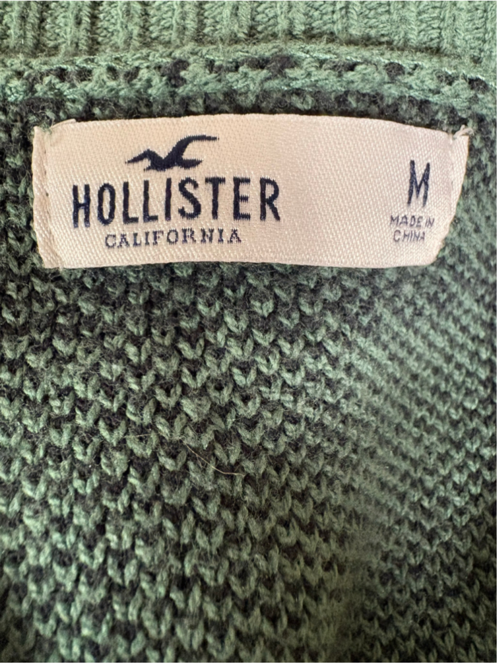 Hollister Green Plaid Cropped Cardigan Sweater Button Up Knit Womens Size M - Picture 7 of 8